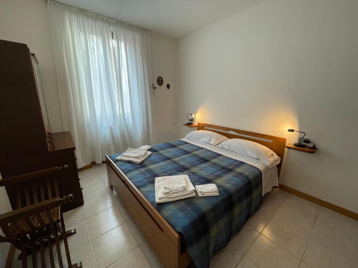 Cozy Apartment With Private Parking On Domaso'S Lakeside - Larihome A09 Exterior photo